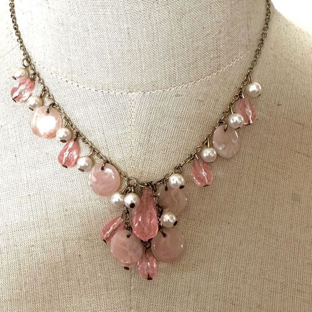 Pink beaded faux pearl necklace